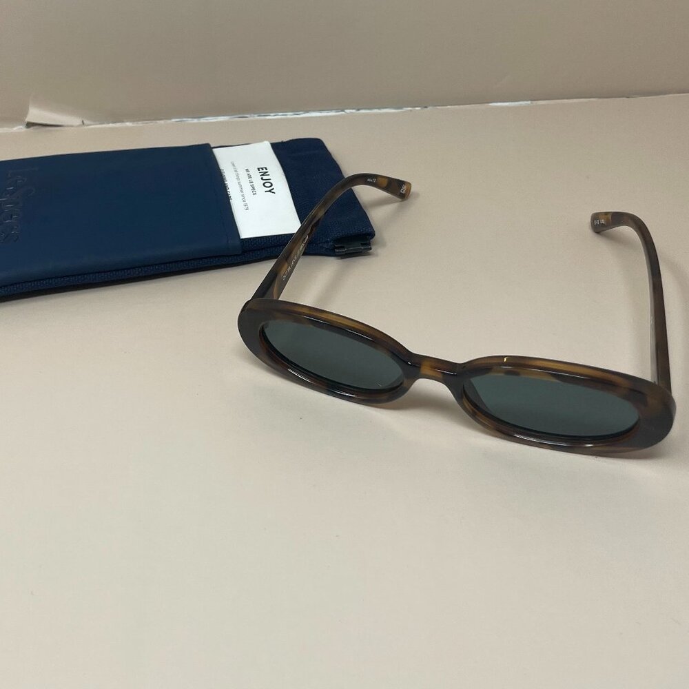 (NWT) Le Specs | Outta Love Sunglasses in Tort & Green